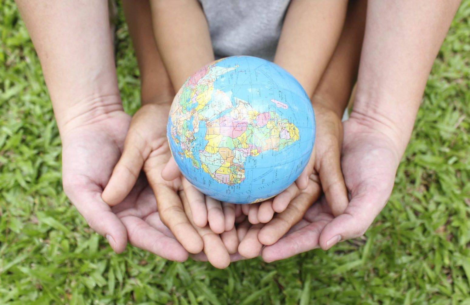 politica medioambiental ejemplos estrategias y desarrollo sostenible