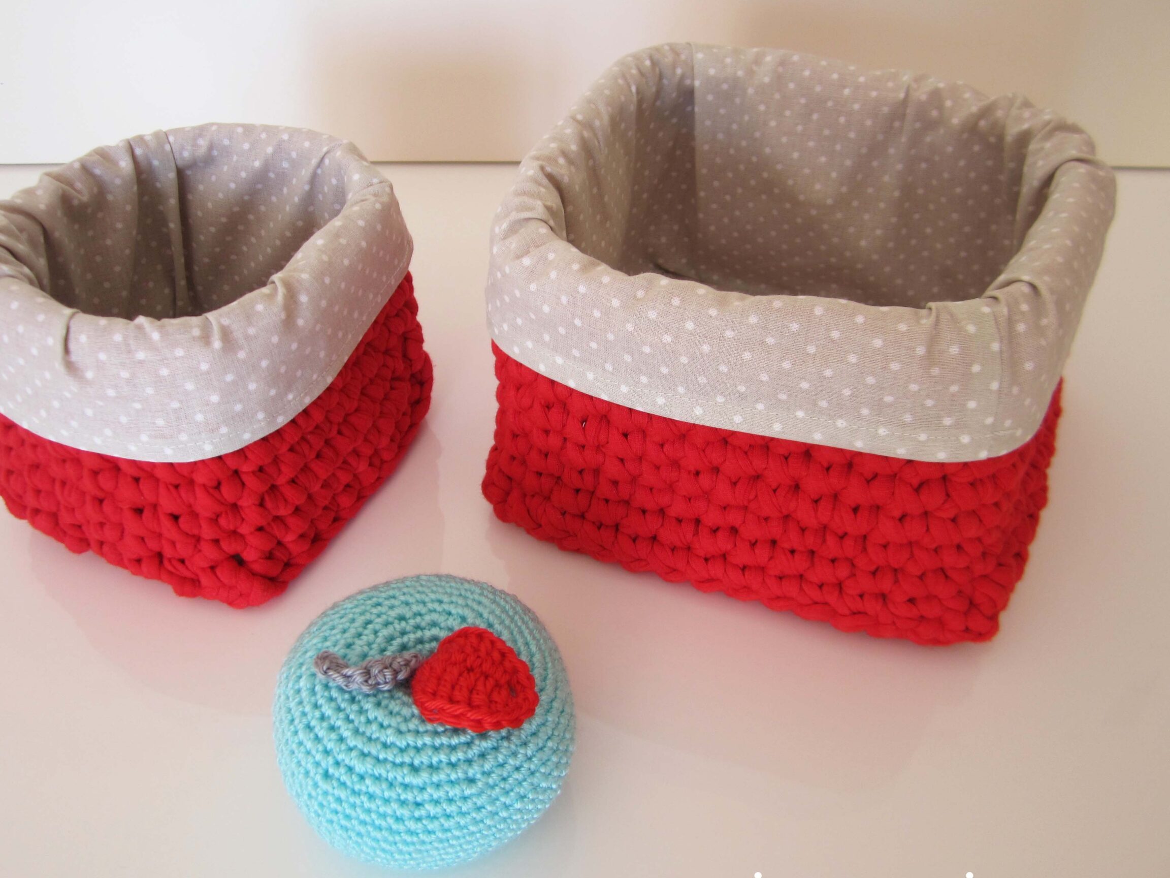 Cesto trapillo: Decoración sostenible y creativa para tu hogar